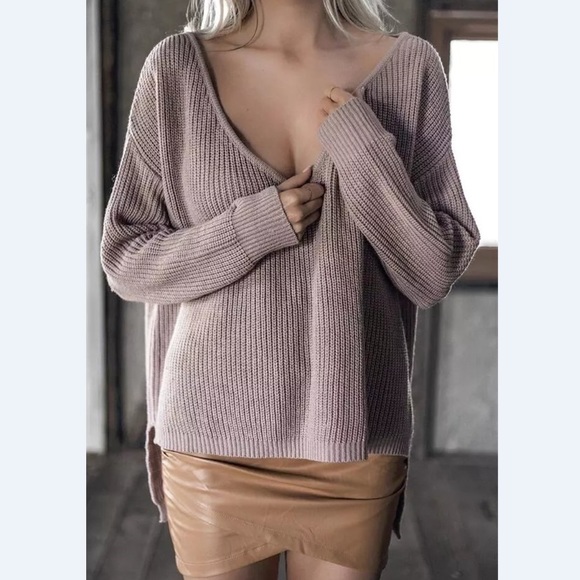 Sexy V-Neck Dusty Purple Cozy Casual Sweater - Picture 2 of 6